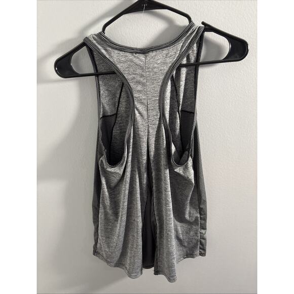 Avia Black And White Tank Top Small - Picture 3 of 3